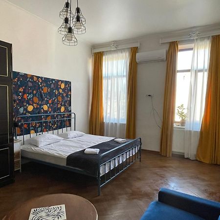 Guest House 3rd Floor Tbilissi Extérieur photo
