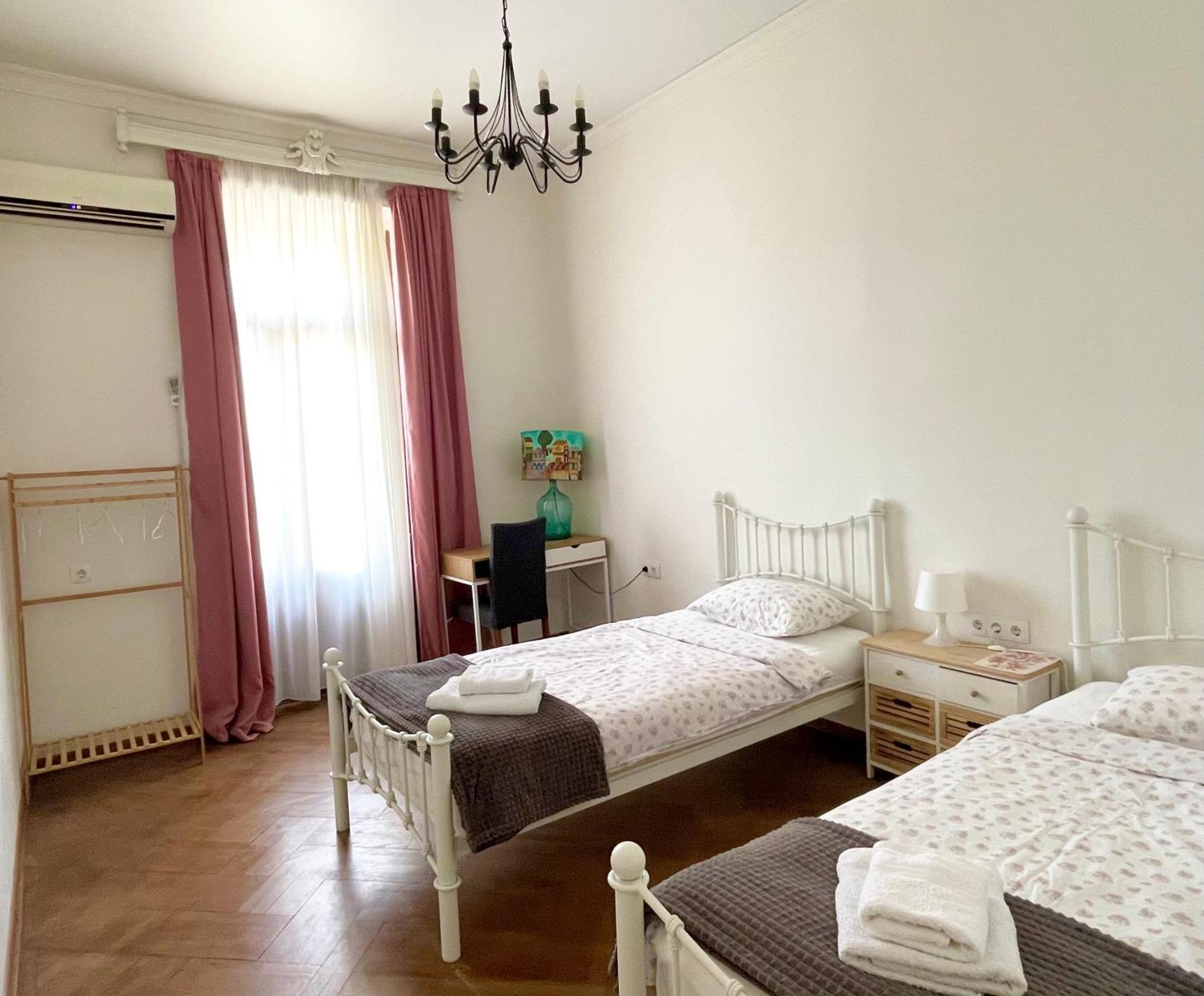 Guest House 3rd Floor Tbilissi Extérieur photo