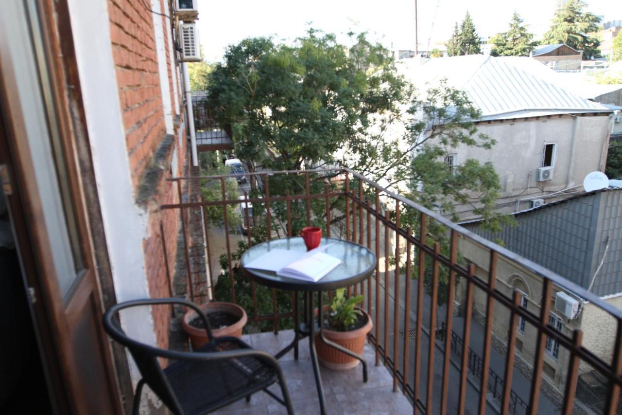 Guest House 3rd Floor Tbilissi Extérieur photo